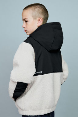 FAUX SHEARLING AND NYLON JACKET - Zara фото 10