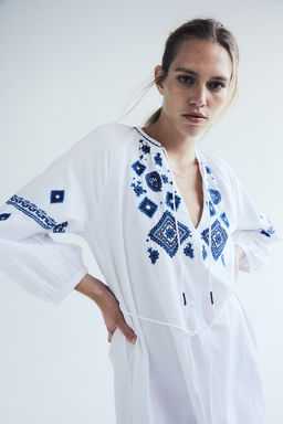 Vestido bordado