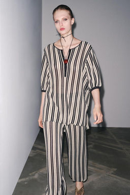 STRIPED CUFFED HEM LINEN BLEND TROUSERS - Zara фото 2