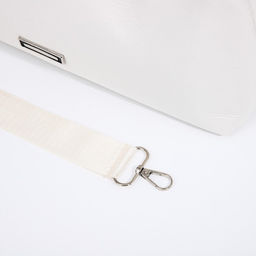 Сумка женская кросс-боди на молнии, 31×7×13 см, белая