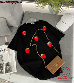 Футболка женская с клубничками - Bruno фото 2