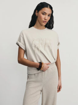 Футболка из хлопка с вышивкой / Zarina