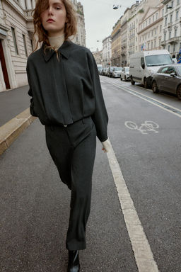 PINSTRIPE TROUSERS WITH ADJUSTABLE HEM - Zara фото 5