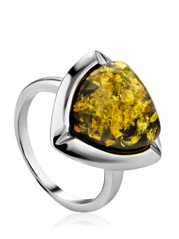 Серебряное кольцо со вставкой из натурального янтаря зелёного цвета Мистраль