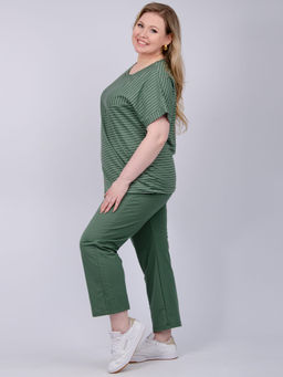 Костюм "Альмерия", зелёный (М)