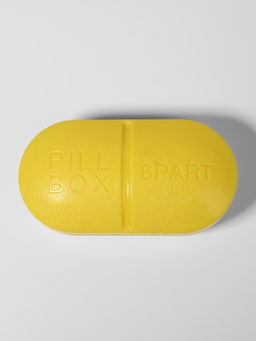 Цена за 2 шт. Таблетница Pill Box, 6 секций, 10×5.5×3 см, МИКС