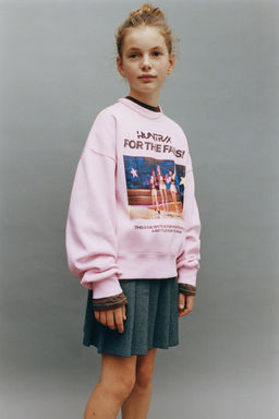 KPOP DEMON HUNTERS NETFLIX  PRINTED SWEATSHIRT - Zara фото 5