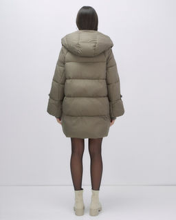 Куртка зимняя женская с большим капюшоном модная коричневого цвета 7739K - Visdeer фото 6