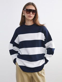 Bisiklet Yaka ?izgili Oversize Kad?n Triko Kazak