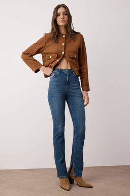 TRENDYOLMILLA Koyu Mavi Y?rtmacl? Super Yuksek Bel Slim Flare Jeans TWOSS22JE0643