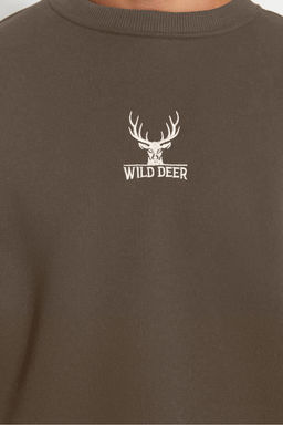 Koyu Kahverengi Oversize/Genis Kesim Bisiklet Yaka Uzun Kol Hayvan Nak?sl? Sweatshirt TMNAW24SW00169