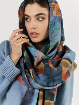 Большой, мягкий, тонкий и очень нежный двусторонний палантин с рисунком.