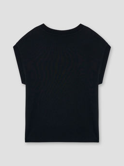 Черный жилет