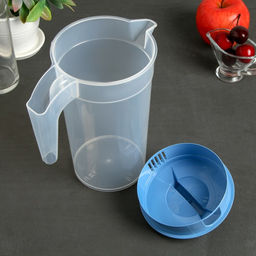 Цена за 2 шт. Кувшин для воды с крышкой, 1.2 л, пластик, МИКС