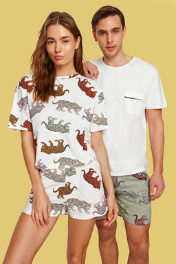 Trendyolmilla Kad?n Couple/Cift Ekru %100 Pamuklu Kaplan Desenli Sortlu Orme Pijama Tak?m? THMSS24PT00078