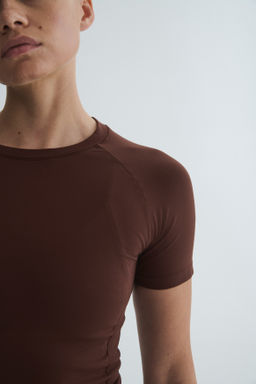 Camiseta de deporte Seamless Slim Fit con DryMove - H&m фото 4
