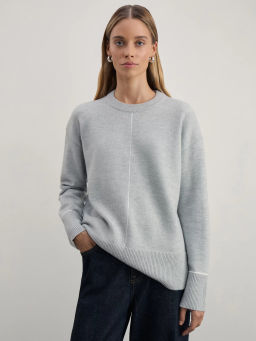 Джемпер с контрастными швами / Zarina