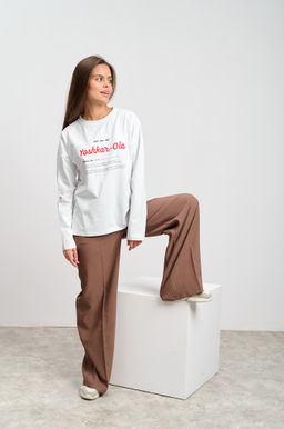 Лонгслив женский белый "Дом там где..."