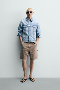 BERMUDA RELAXED FIT BOLSILLO CARPINTERO / Negro