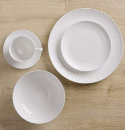 Тарелка закусочная Даймонд, 18 см - Maxwell & Williams фото 2