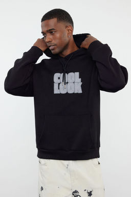 TRENDYOL MAN Mor Oversize/Genis Kesim Kapusonlu Ici Polar/S?cak Tutan Nak?sl? Sweatshirt TMNAW25SW00030