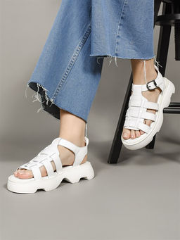 Босоножки 105 Beyaz