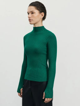 Вязаный лонгслив из вискозы / Zarina