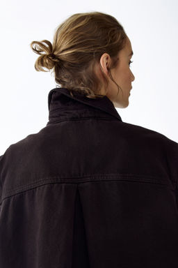 Chaqueta camisera en sarga de algod?n - H&m фото 7