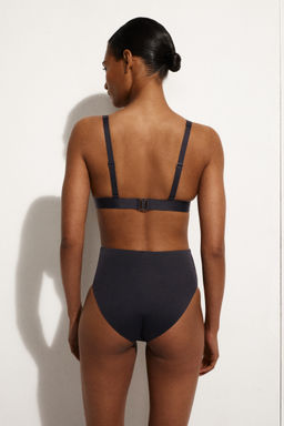 BRAGUITAS DE BIKINI CINTURA ALTA EFECTO NEOPRENO - H&m фото 4
