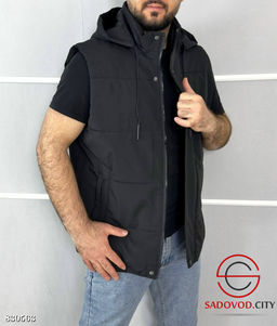 Жилетка мужская с капюшоном