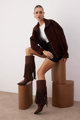 Koyu Kahverengi Suet Puskul Detayl? Topuklu Kad?n Cizme TAKAW26CZ00018