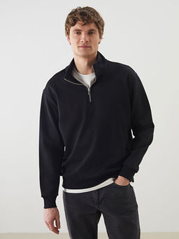 Dik Yaka Erkek Sweatshirt