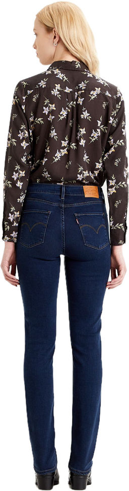 Джинсы женские