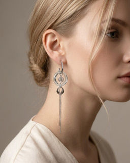 Стильные серьги