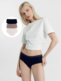 Трусы женские шорты мультипак (3 шт.) в черном цвете