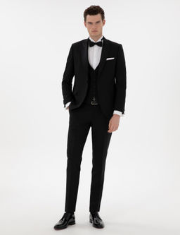 Смокинг Pierre Cardin Ex Slim Fit с жилетом черный