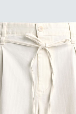 BERMUDA RELAXED FIT PLIEGUES / Crudo - Zara фото 9