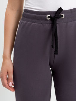 Брюки спортивные женские серые мокрый асфальт 382312 - Mark formelle фото 4