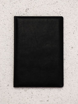 Подарочный набор Настоящий мужчина, гель для душа, обложка для паспорта, брелок, Чистое счастье