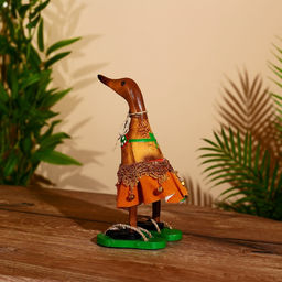 Сувенир «Утка в юбке», 27 см, дерево