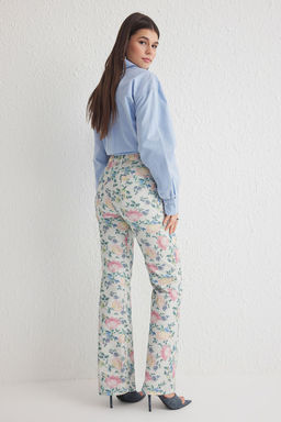 Cok Renkli Cicek Desenli Yuksek Bel Wide Leg Jeans TWOSS25JE00167 - Trendyolmilla фото 5