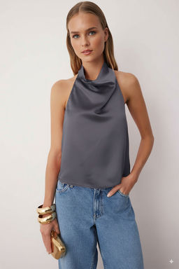 K?rm?z? Degaje Yaka Kolsuz Saten Party Bluz TPRAW26BZ00003 - Trendyolmilla фото 2