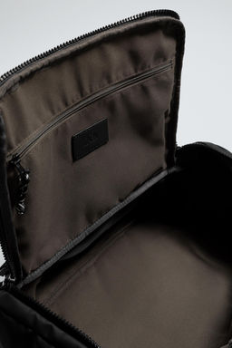 MOCHILA T?CNICA DE VIAJE / Negro - Zara фото 6