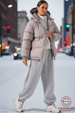 Зимняя дутая женская куртка с капюшоном