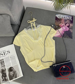 Футболка женская с гипюром