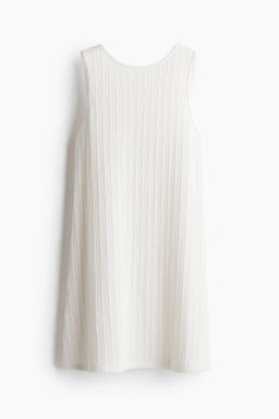Vestido sin mangas en punto texturizado
