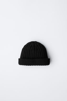 CHUNKY KNIT BEANIE
