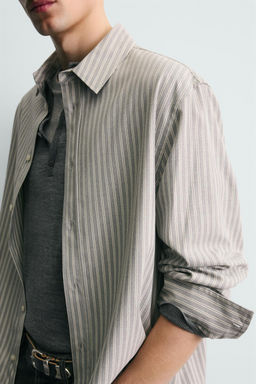Рубашка Relaxed Fit Rayas серая