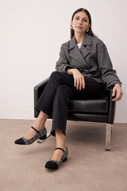 Siyah Tuvit Yuvarlak Burun Mary Jane Kad?n Blok Topuklu Ayakkab? 
TAKAW26TO00004