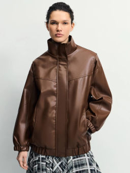 Куртка оверсайз из искусственной кожи / Zarina фото 4